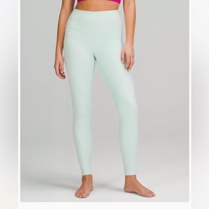 BRAND NEW NEVER WORN lululemon Align High-Rise Pant 28 (delicate mint color)